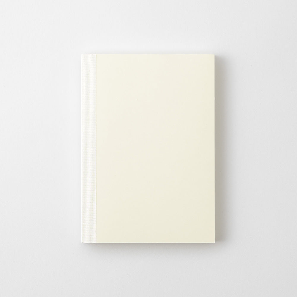 MD DIARY 2027 A6 (22486006)