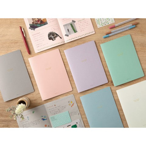 MIDORI SOFT COLOR NOTEBOOK - A5 - DOT GRID - WHITE