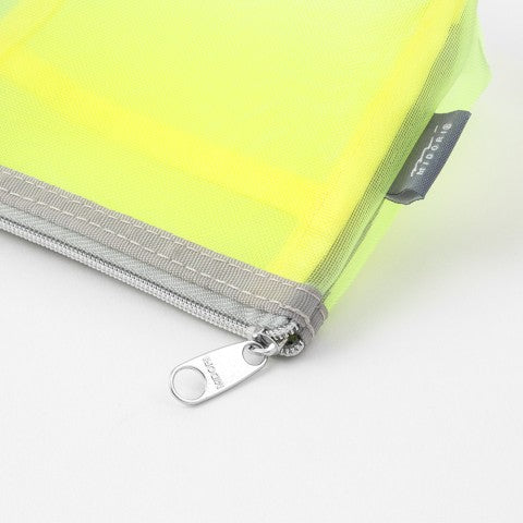 PEN &amp; TOOL POUCH MESH WITH GUSSET YELLOW-GREEN